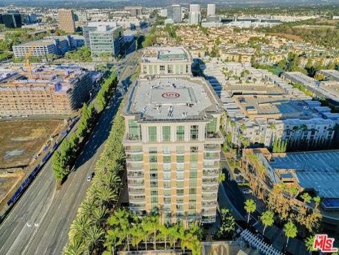 5072  Scholarship  505D , Irvine, CA