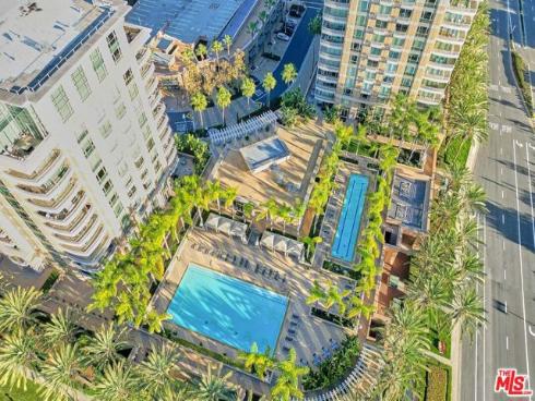 5072  Scholarship  505D , Irvine, CA