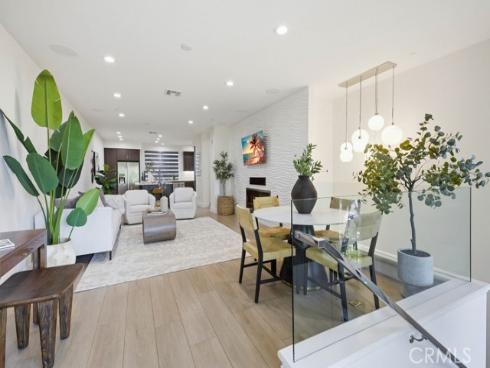 53  Gramercy  , Irvine, CA