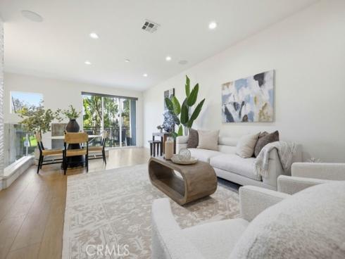 53  Gramercy  , Irvine, CA