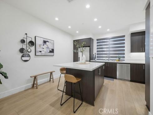 53  Gramercy  , Irvine, CA