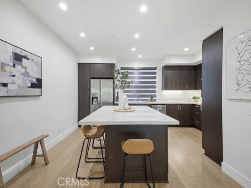 53  Gramercy  , Irvine, CA