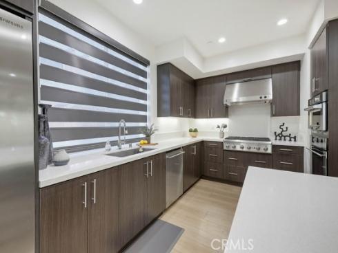 53  Gramercy  , Irvine, CA