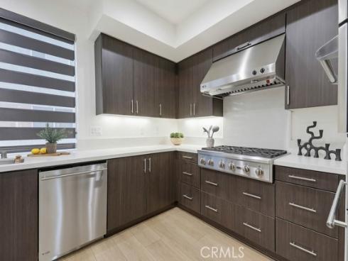 53  Gramercy  , Irvine, CA