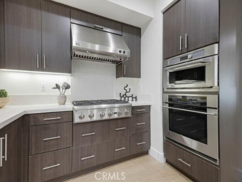 53  Gramercy  , Irvine, CA