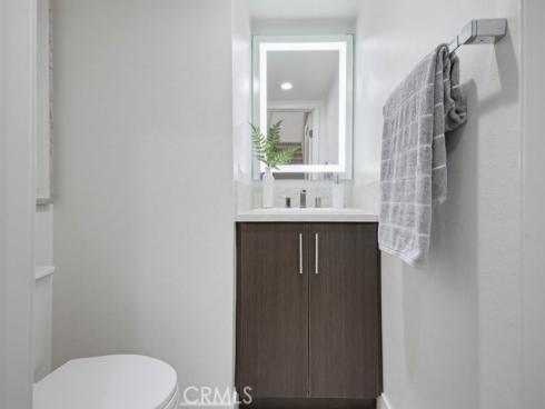 53  Gramercy  , Irvine, CA