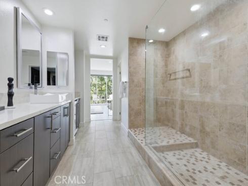 53  Gramercy  , Irvine, CA