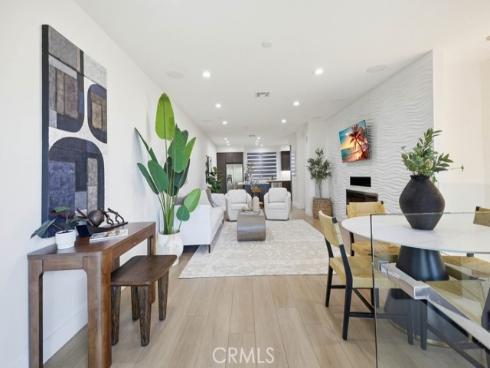 53  Gramercy  , Irvine, CA