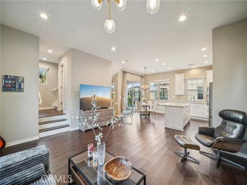 107  Kestrel  , Irvine, CA