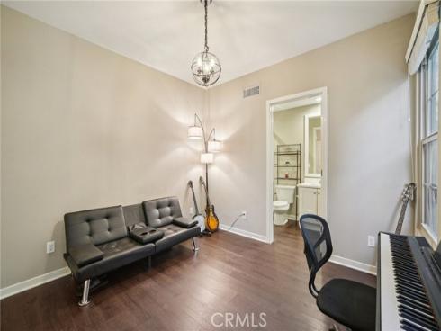 107  Kestrel  , Irvine, CA