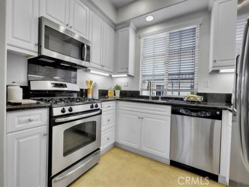 35  Silverado  , Irvine, CA