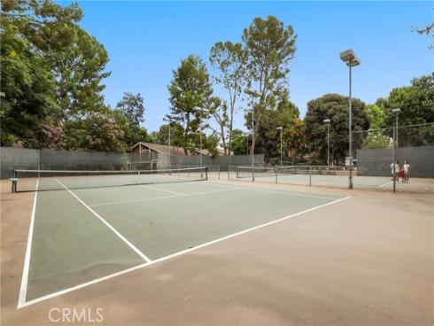 162  Pineview  , Irvine, CA