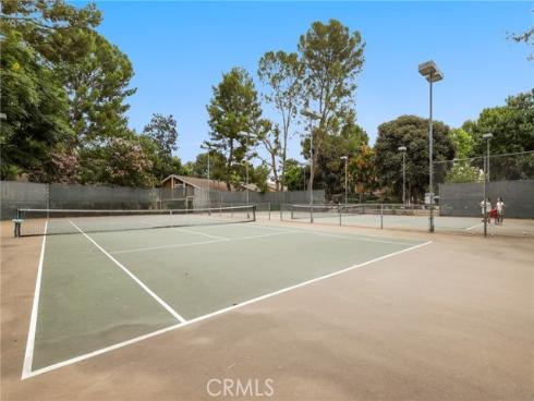 162 Pineview , Irvine, CA