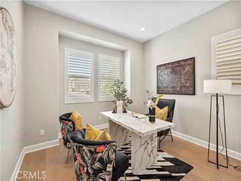 370  Sawbuck  , Irvine, CA