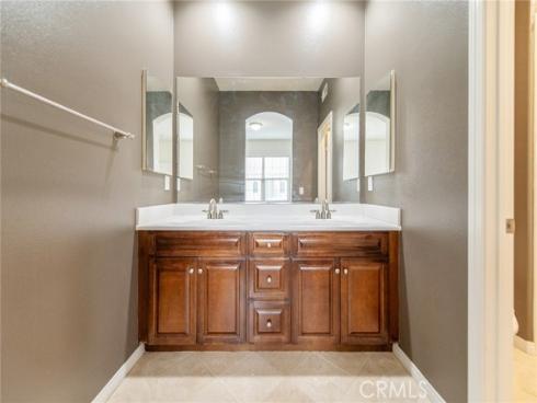 77  Hallmark  , Irvine, CA