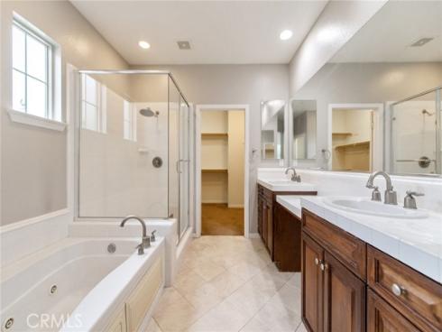 77  Hallmark  , Irvine, CA