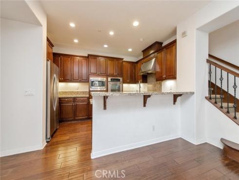 77  Hallmark  , Irvine, CA