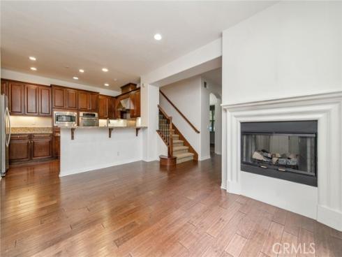 77  Hallmark  , Irvine, CA