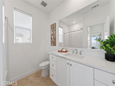 418 Lobata , Irvine, CA