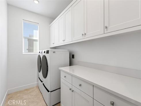 418 Lobata , Irvine, CA