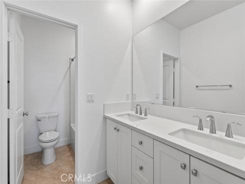 418 Lobata , Irvine, CA