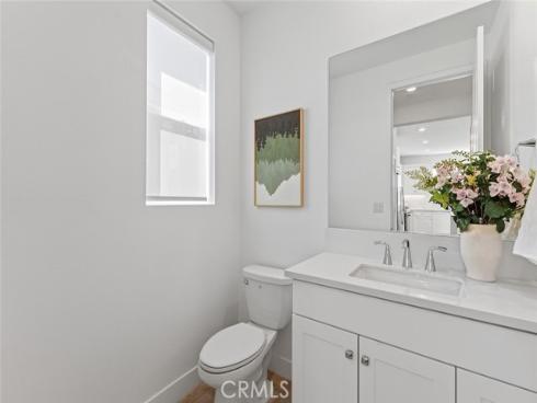 418 Lobata , Irvine, CA