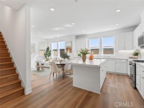 418 Lobata , Irvine, CA