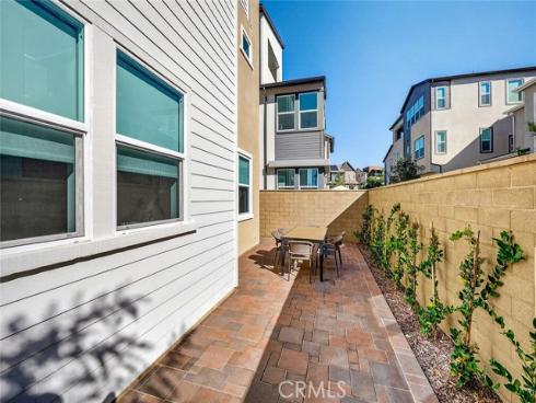 418 Lobata , Irvine, CA