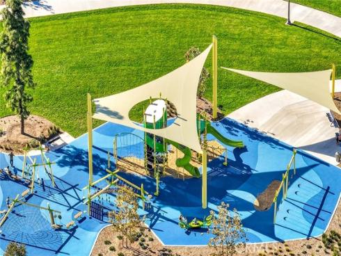 418 Lobata , Irvine, CA