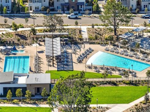 418 Lobata , Irvine, CA