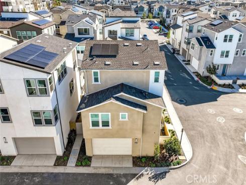 418 Lobata , Irvine, CA