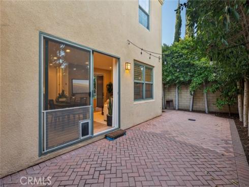 57  Strawberry Grove  , Irvine, CA