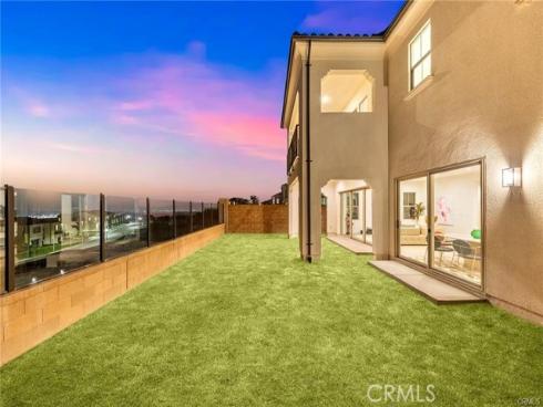 118  Sunnybank  , Irvine, CA