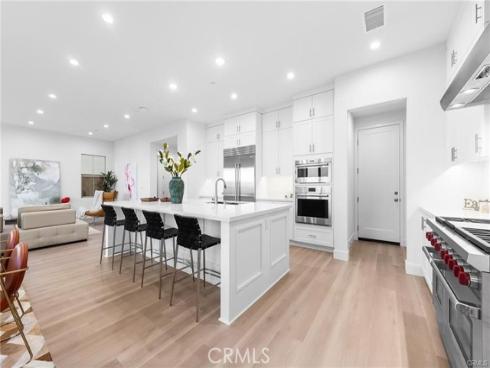 118  Sunnybank  , Irvine, CA