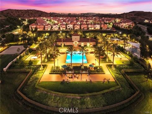 118  Sunnybank  , Irvine, CA