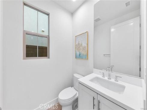 118  Sunnybank  , Irvine, CA