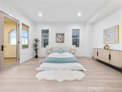 118  Sunnybank  , Irvine, CA