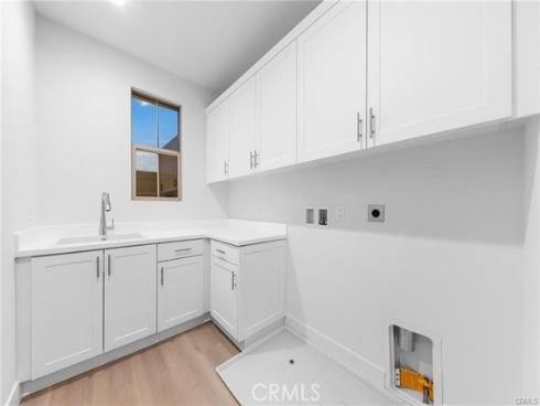 118  Sunnybank  , Irvine, CA