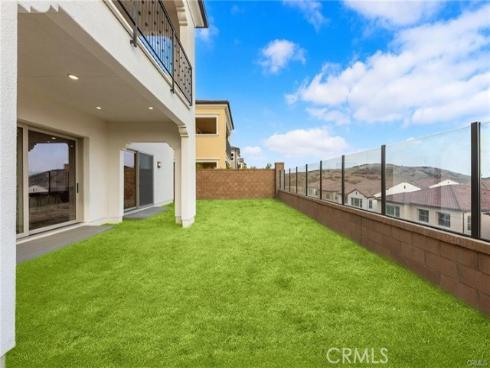 118  Sunnybank  , Irvine, CA