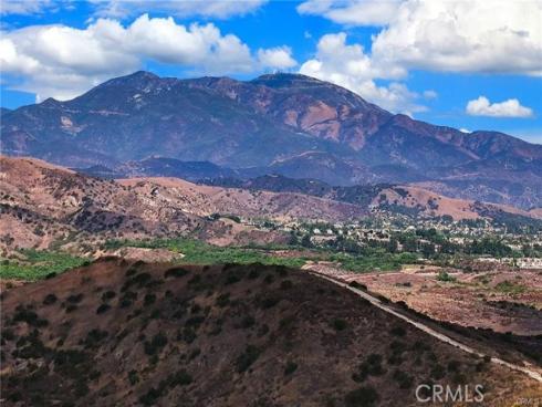 118  Sunnybank  , Irvine, CA