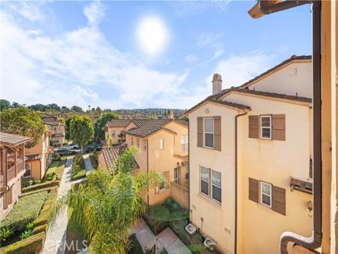 39  Tall Oak  , Irvine, CA