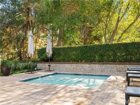 39  Tall Oak  , Irvine, CA