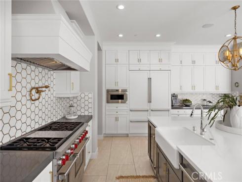 93  Interstellar  , Irvine, CA