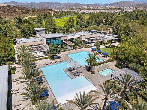 93  Interstellar  , Irvine, CA