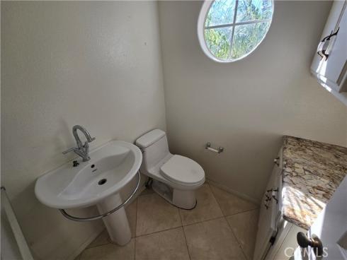 18  Laconia  , Irvine, CA