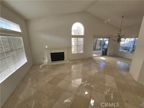 18  Laconia  , Irvine, CA