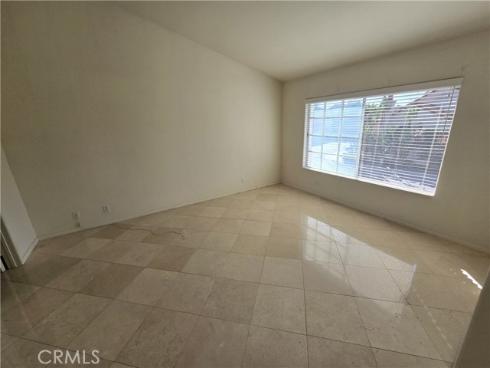 18  Laconia  , Irvine, CA