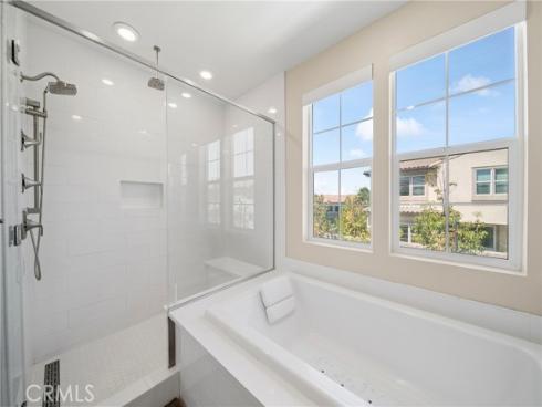 81  Pelican   Lane, Irvine, CA