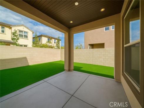 81  Pelican   Lane, Irvine, CA