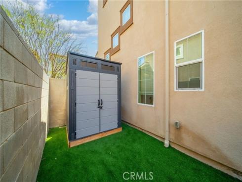 81  Pelican   Lane, Irvine, CA